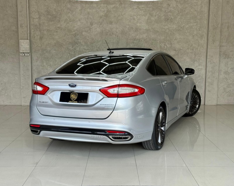 FUSION 2.0 TITANIUM FWD 16V GASOLINA 4P AUTOMÁTICO - 2014 - CAXIAS DO SUL