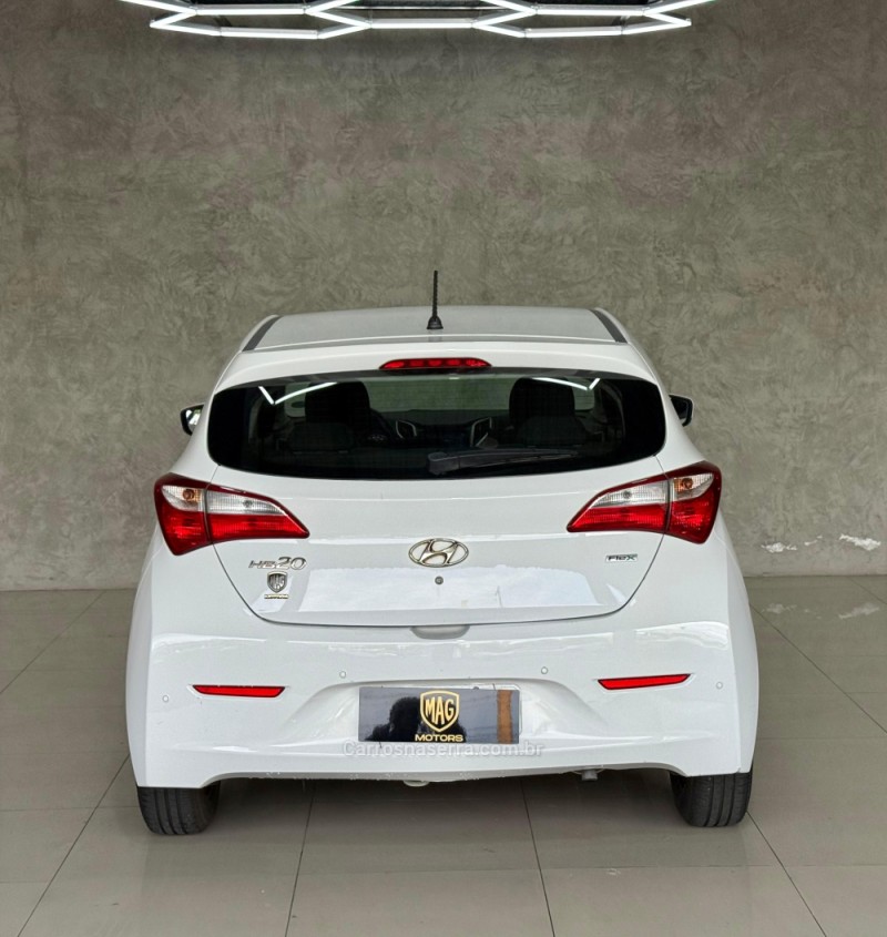 HB20 1.0 COMFORT 12V FLEX 4P MANUAL - 2015 - CAXIAS DO SUL