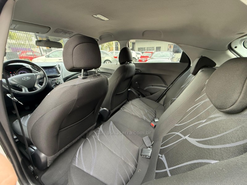 HB20 1.0 COMFORT 12V FLEX 4P MANUAL - 2015 - CAXIAS DO SUL