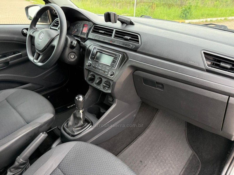 VOYAGE 1.6 MI CITY 8V FLEX 4P MANUAL - 2022 - IVOTI