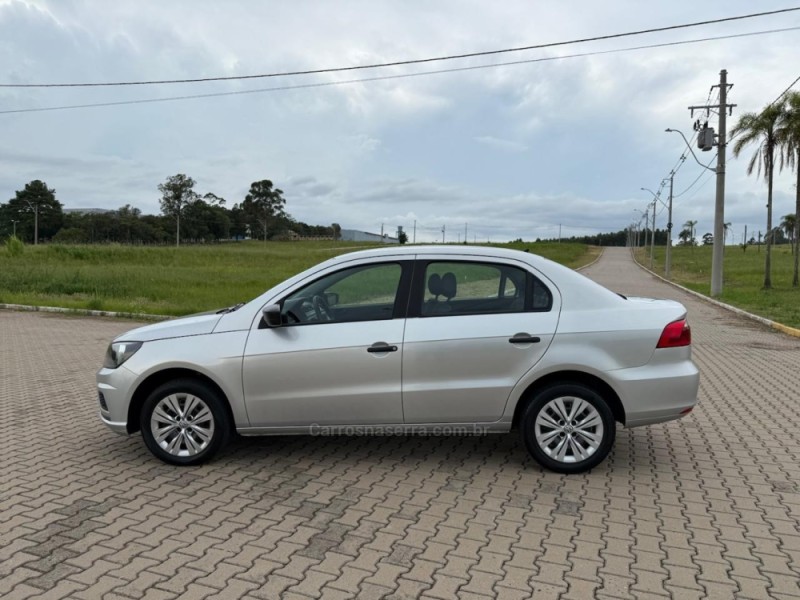 VOYAGE 1.6 MI CITY 8V FLEX 4P MANUAL - 2022 - IVOTI