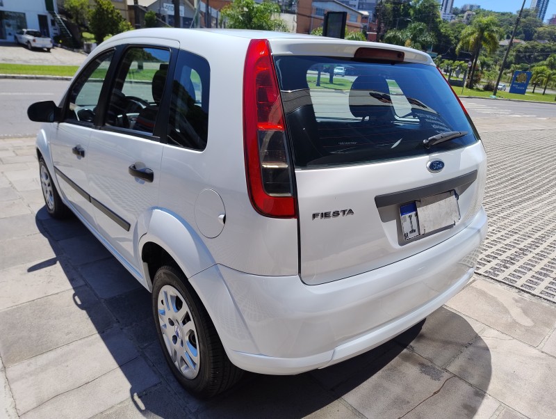 FIESTA 1.0 MPI CLASS HATCH 8V FLEX 4P MANUAL - 2013 - CAXIAS DO SUL