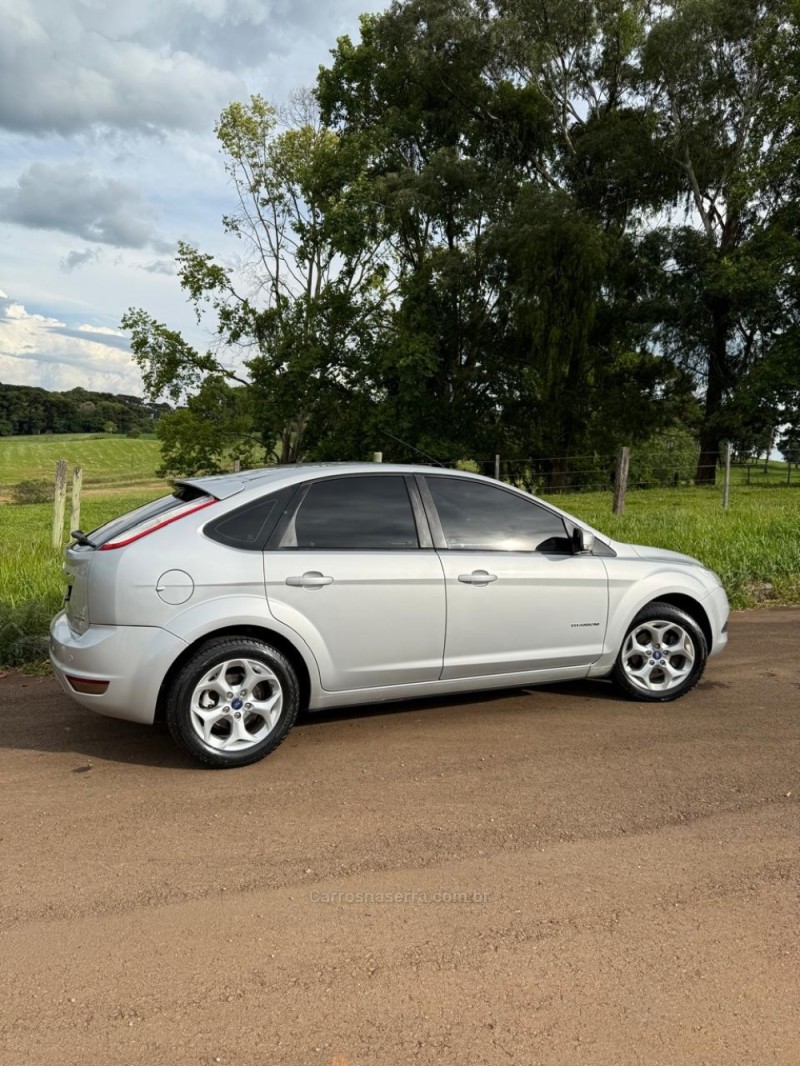 FOCUS 2.0 TITANIUM 16V FLEX 4P AUTOMÁTICO - 2012 - IBIRAIARAS