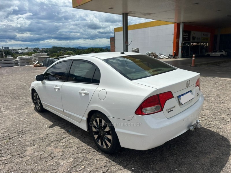 CIVIC 1.8 LXL 16V FLEX 4P AUTOMÁTICO - 2011 - IVOTI