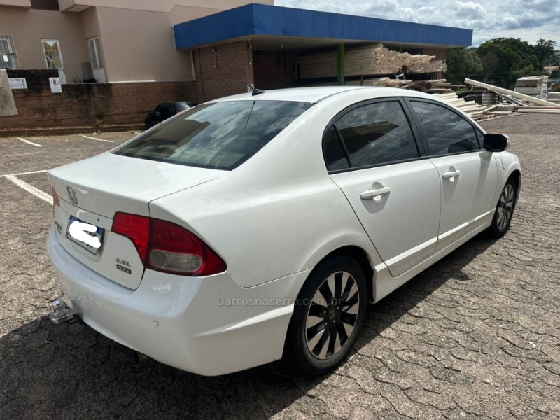 CIVIC 1.8 LXL 16V FLEX 4P AUTOMÁTICO - 2011 - IVOTI
