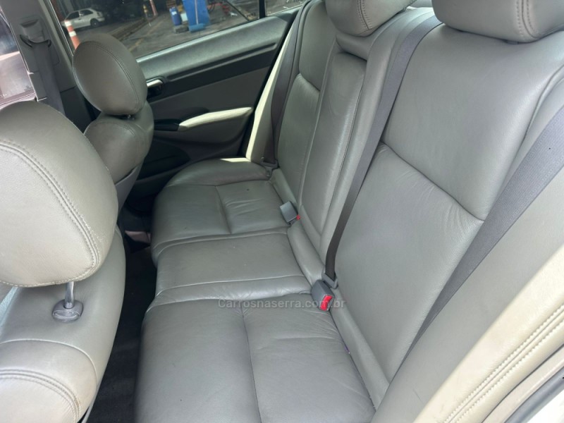 CIVIC 1.8 LXL 16V FLEX 4P AUTOMÁTICO - 2011 - IVOTI