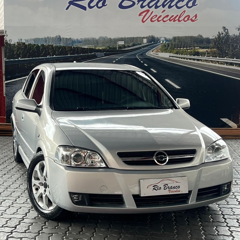 ASTRA 2.0 MPFI CD 8V GASOLINA 4P MANUAL - 2004 - CAXIAS DO SUL
