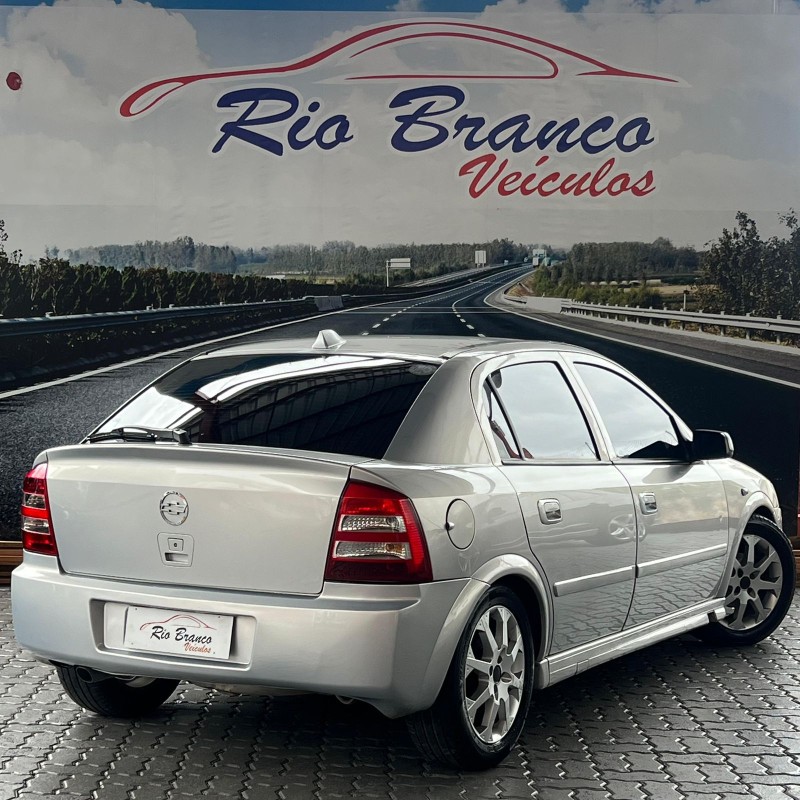 ASTRA 2.0 MPFI CD 8V GASOLINA 4P MANUAL - 2004 - CAXIAS DO SUL