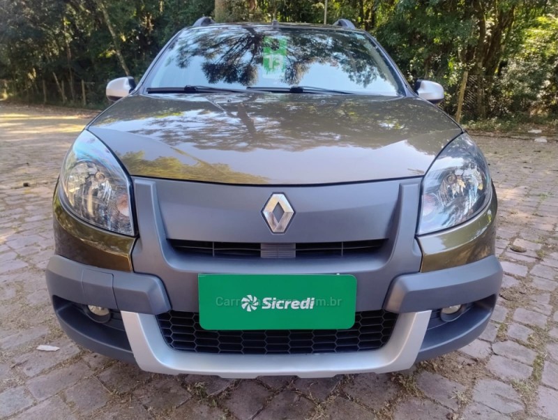 sandero 1.6 stepway 16v flex 4p manual 2013 caxias do sul