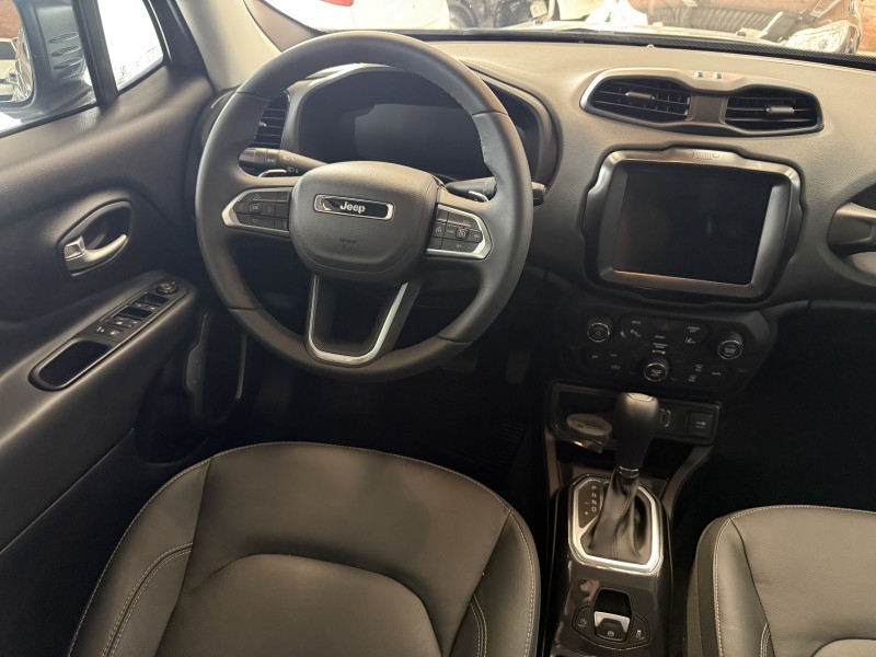 RENEGADE 1.3 16V NIGHT EAGLE T270 TURBO FLEX 4P AUTOMÁTICO - 2015 - FARROUPILHA