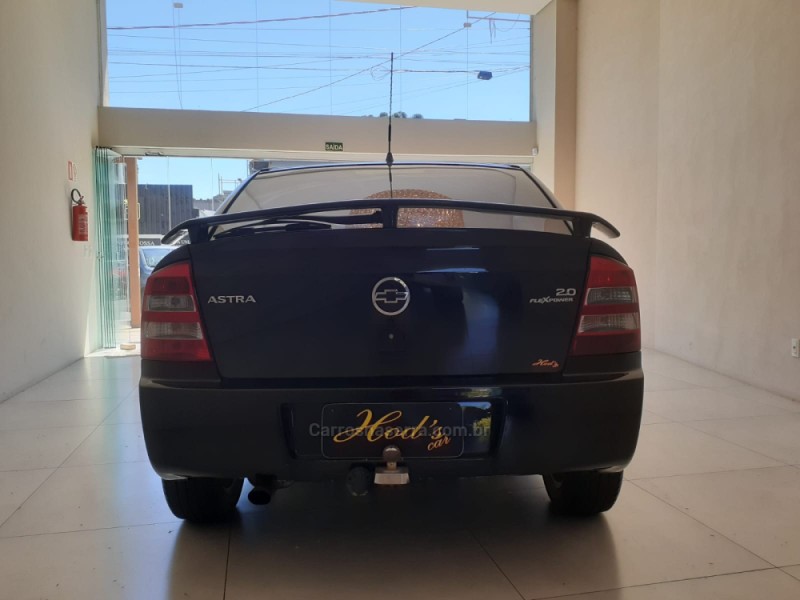 ASTRA  - 2006 - CANELA