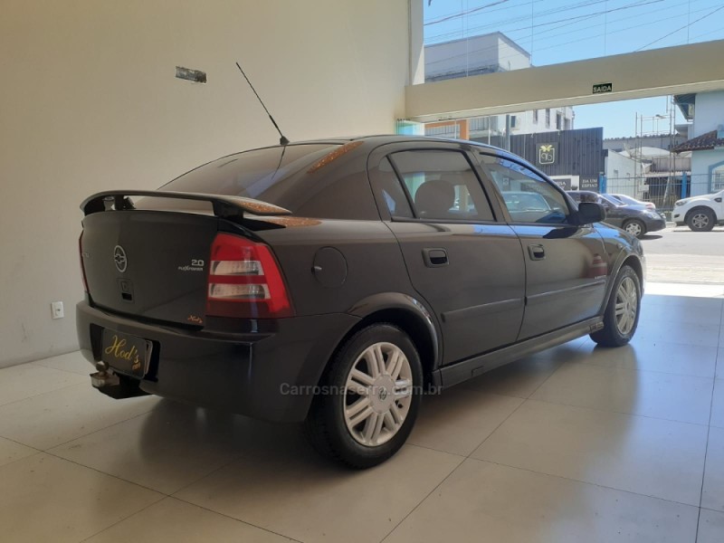 ASTRA  - 2006 - CANELA