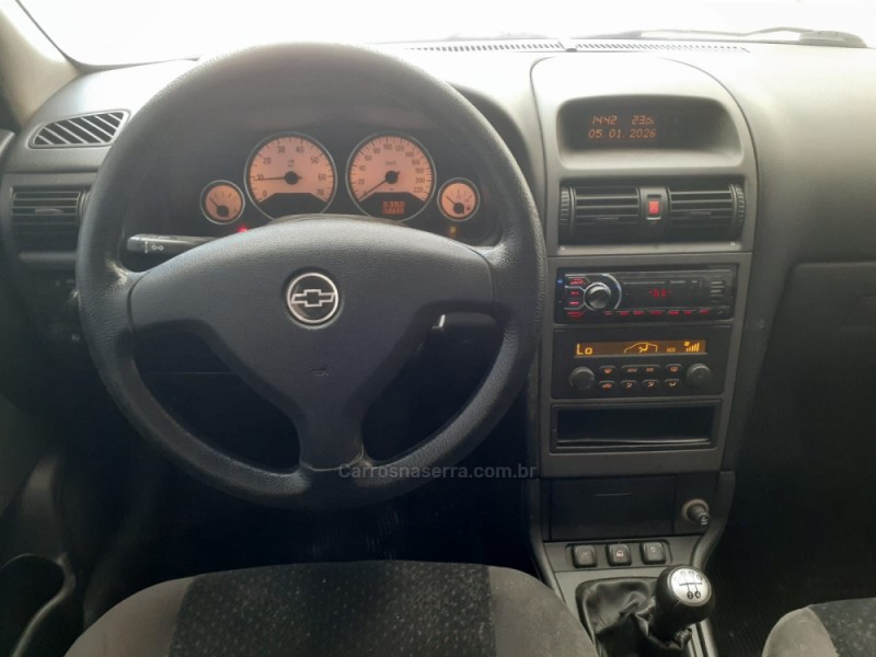 ASTRA  - 2006 - CANELA