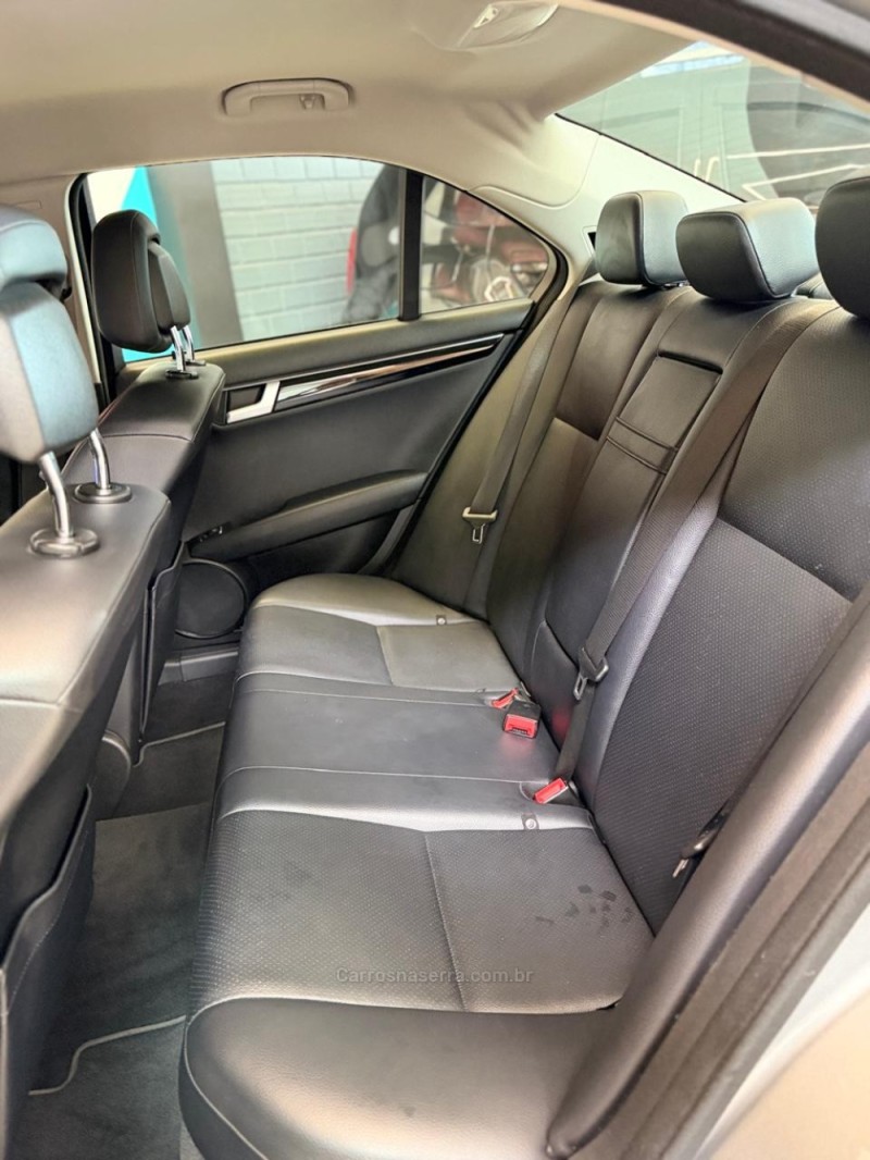 C 180 1.8 CGI CLASSIC 16V GASOLINA 4P AUTOMÁTICO - 2012 - NOVO HAMBURGO