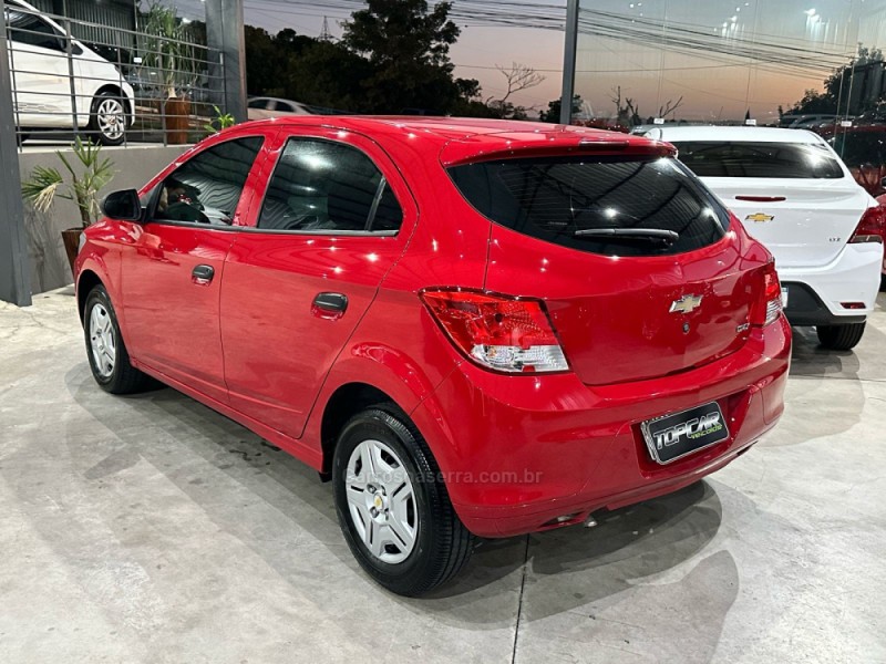 ONIX 1.4 MPFI LTZ 8V FLEX 4P MANUAL - 2013 - CAMPO BOM