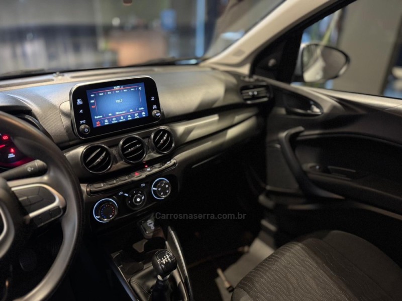 CRONOS 1.0 6V FLEX 4P MANUAL - 2023 - FARROUPILHA