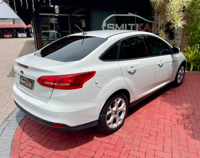 FOCUS 2.0 SE SEDAN 16V FLEX 4P AUTOMÁTICO - 2019 - ROLANTE