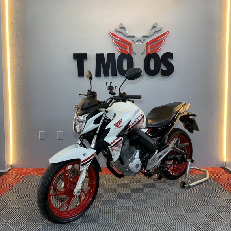 CB 250F TWISTER CBS - 2022 - PORTãO