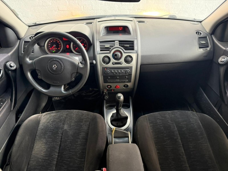 MÉGANE 1.6 DYNAMIQUE 16V FLEX 4P MANUAL - 2007 - CAXIAS DO SUL