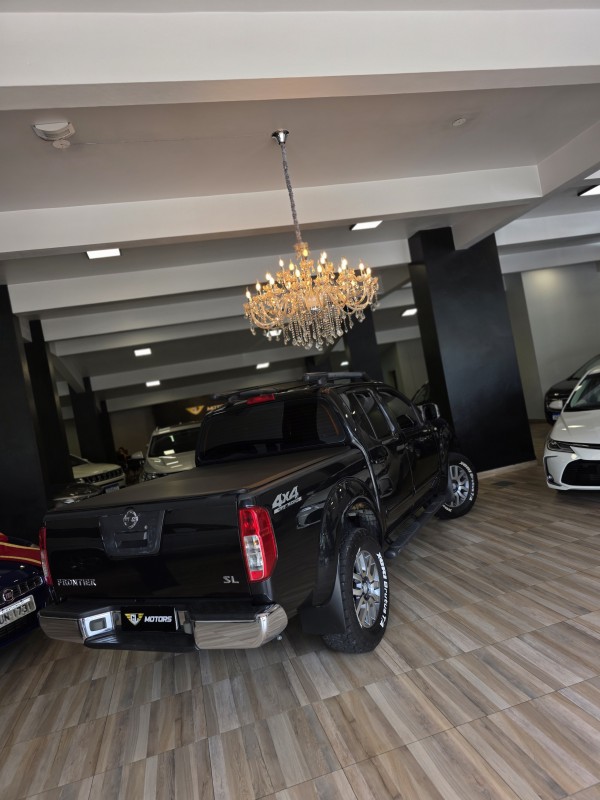 FRONTIER 2.5 SL 10 ANOS 4X4 CD TURBO ELETRONIC DIESEL 4P AUTOMÁTICO - 2013 - CAXIAS DO SUL