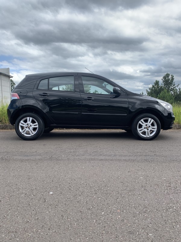 AGILE 1.4 MPFI LTZ 8V FLEX 4P MANUAL - 2011 - SãO SEBASTIãO DO CAí