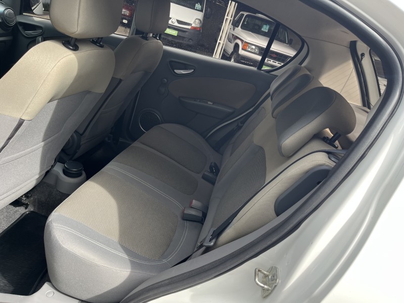 PALIO 1.6 MPI ESSENCE 16V FLEX 4P AUTOMATIZADO - 2014 - GARIBALDI