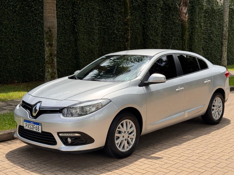 fluence 2.0 dynamique 16v flex 4p automatico 2016 caxias do sul