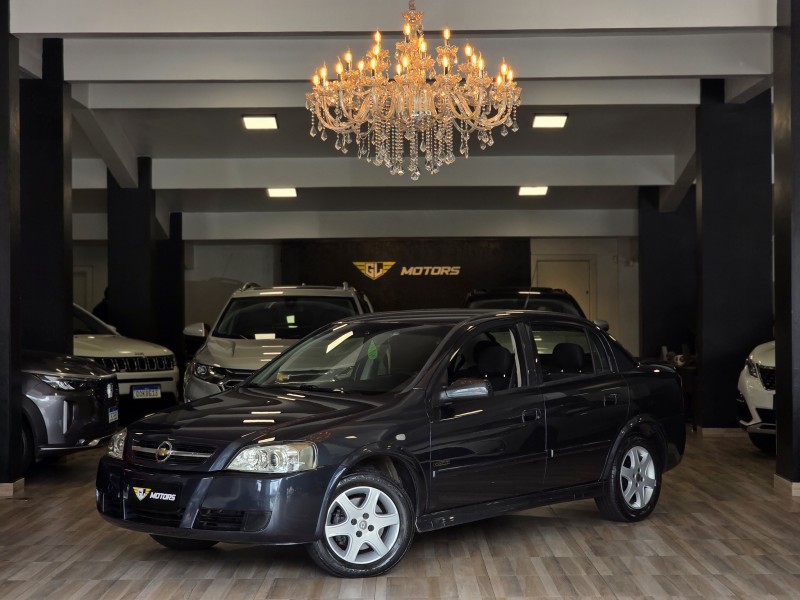 ASTRA 2.0 MPFI ADVANTAGE SEDAN 8V FLEX 4P MANUAL