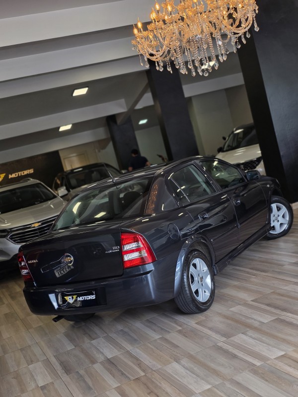 ASTRA 2.0 MPFI ADVANTAGE SEDAN 8V FLEX 4P MANUAL - 2008 - CAXIAS DO SUL