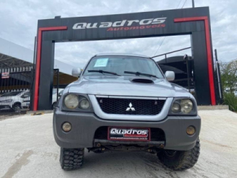 L200 OUTDOOR 2.5 GLS 4X4 CD 8V TURBO INTERCOOLER DIESEL 4P MANUAL - 2010 - CAXIAS DO SUL