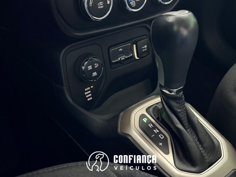 RENEGADE 2.0 16V TURBO DIESEL SPORT 4P 4X4 AUTOMÁTICO - 2016 - BENTO GONçALVES