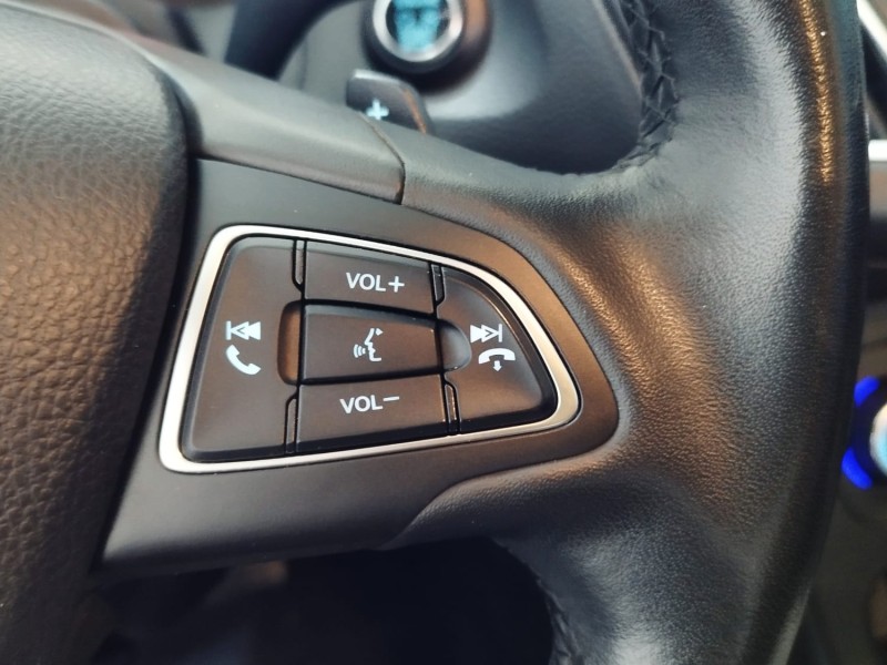 FOCUS 2.0 TITANIUM FASTBACK 16V FLEX 4P AUTOMÁTICO - 2016 - CAXIAS DO SUL