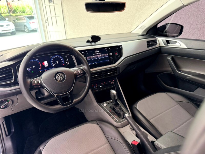 POLO 1.0	200 TSI HIGHLINE AUTOMÁTICO  - 2021 - PORTO ALEGRE
