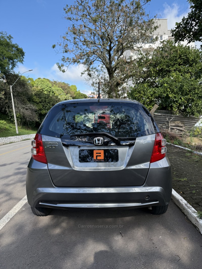 FIT 1.4 LX 16V FLEX 4P AUTOMÁTICO - 2014 - NOVA ARAçá