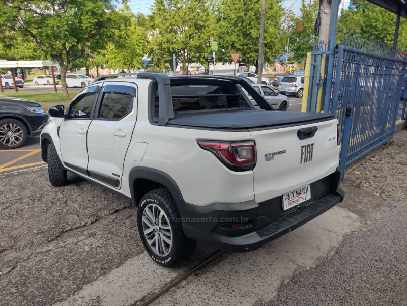 STRADA 1.3 VOLCANO CD 8V FLEX 4P MANUAL - 2023 - CAXIAS DO SUL