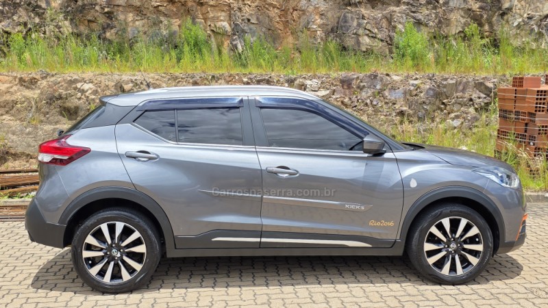 KICKS 1.6 16V FLEX RIO 2016 4P XTRONIC - 2017 - SãO MARCOS