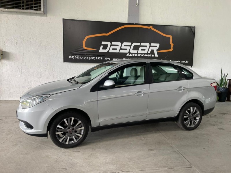GRAND SIENA 1.6 MPI ESSENCE 16V FLEX 4P MANUAL - 2015 - BOM PRINCíPIO