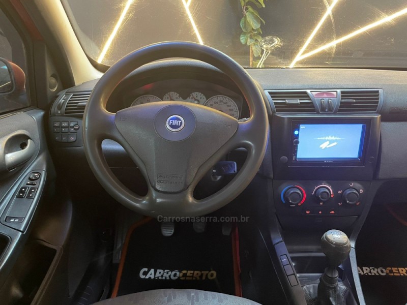 STILO 1.8 MPI 8V GASOLINA 4P MANUAL - 2004 - NOVO HAMBURGO