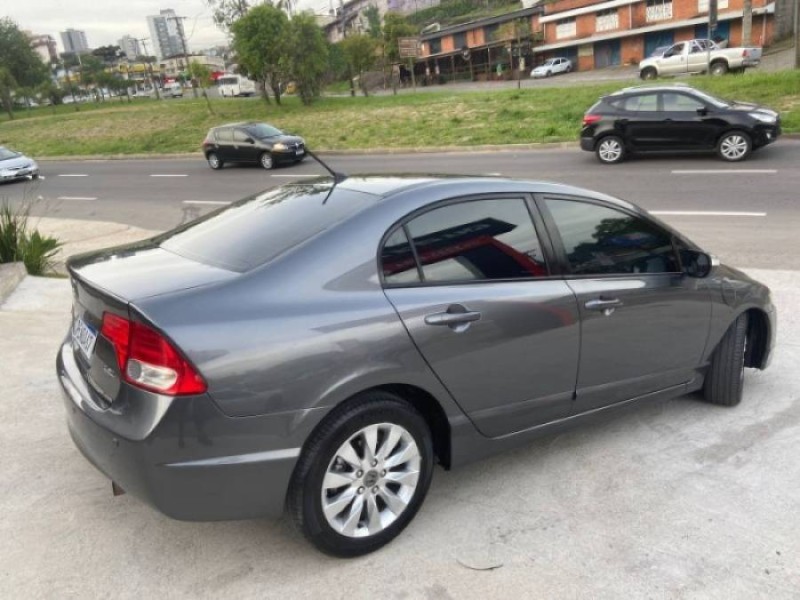 CIVIC 1.8 LXL 16V FLEX 4P AUTOMÁTICO - 2011 - CAXIAS DO SUL