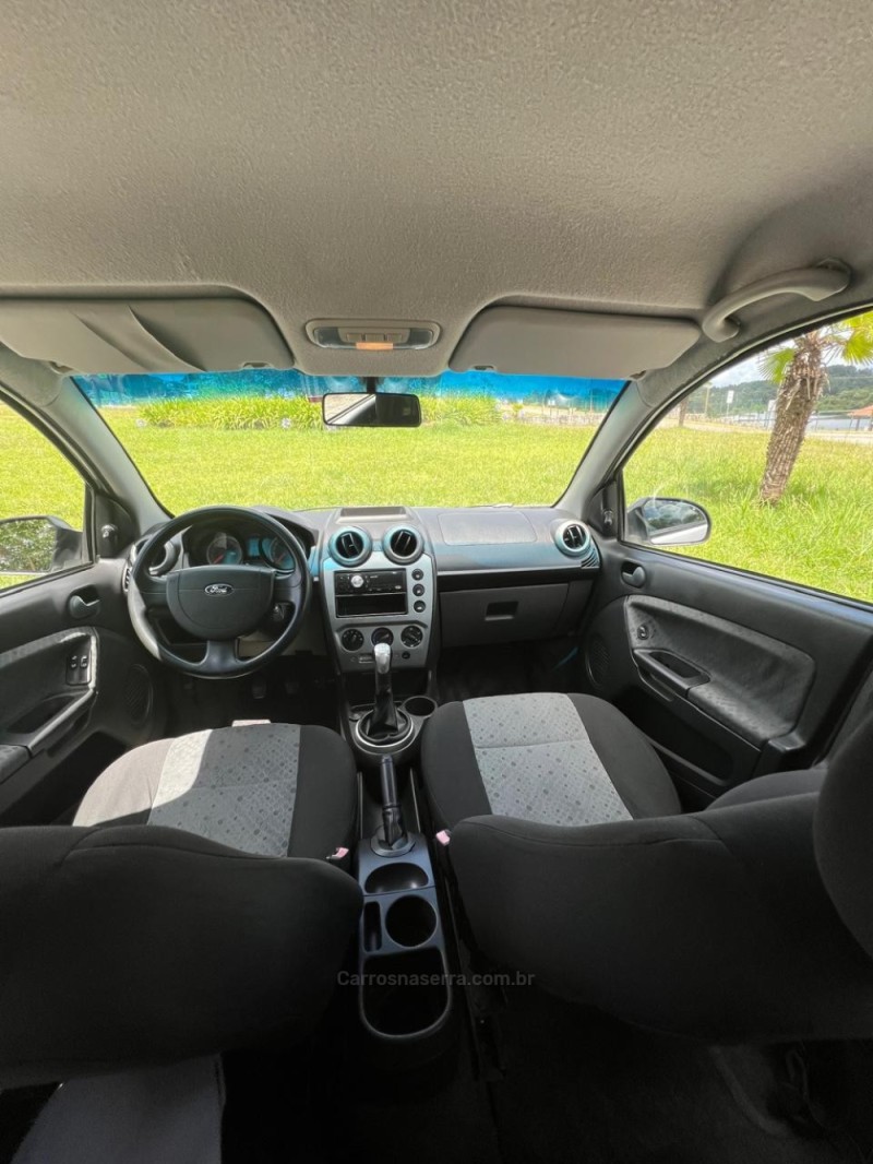 FIESTA 1.6 ROCAM HATCH 8V FLEX 4P MANUAL - 2014 - CAXIAS DO SUL