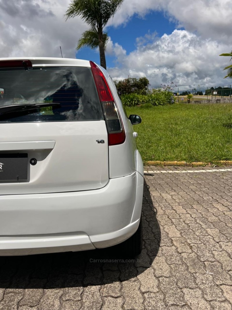 FIESTA 1.6 ROCAM HATCH 8V FLEX 4P MANUAL - 2014 - CAXIAS DO SUL