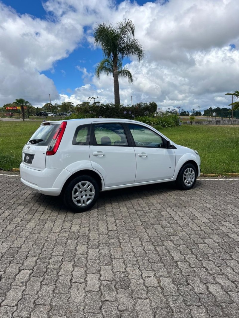 FIESTA 1.6 ROCAM HATCH 8V FLEX 4P MANUAL - 2014 - CAXIAS DO SUL