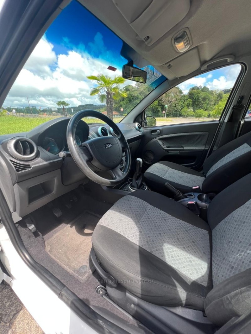 FIESTA 1.6 ROCAM HATCH 8V FLEX 4P MANUAL - 2014 - CAXIAS DO SUL