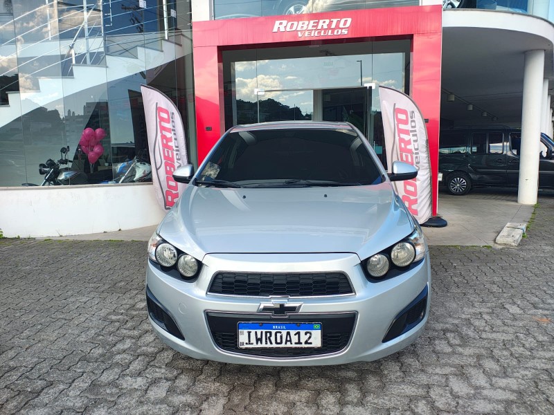 SONIC 1.6 LT 16V FLEX 4P MANUAL