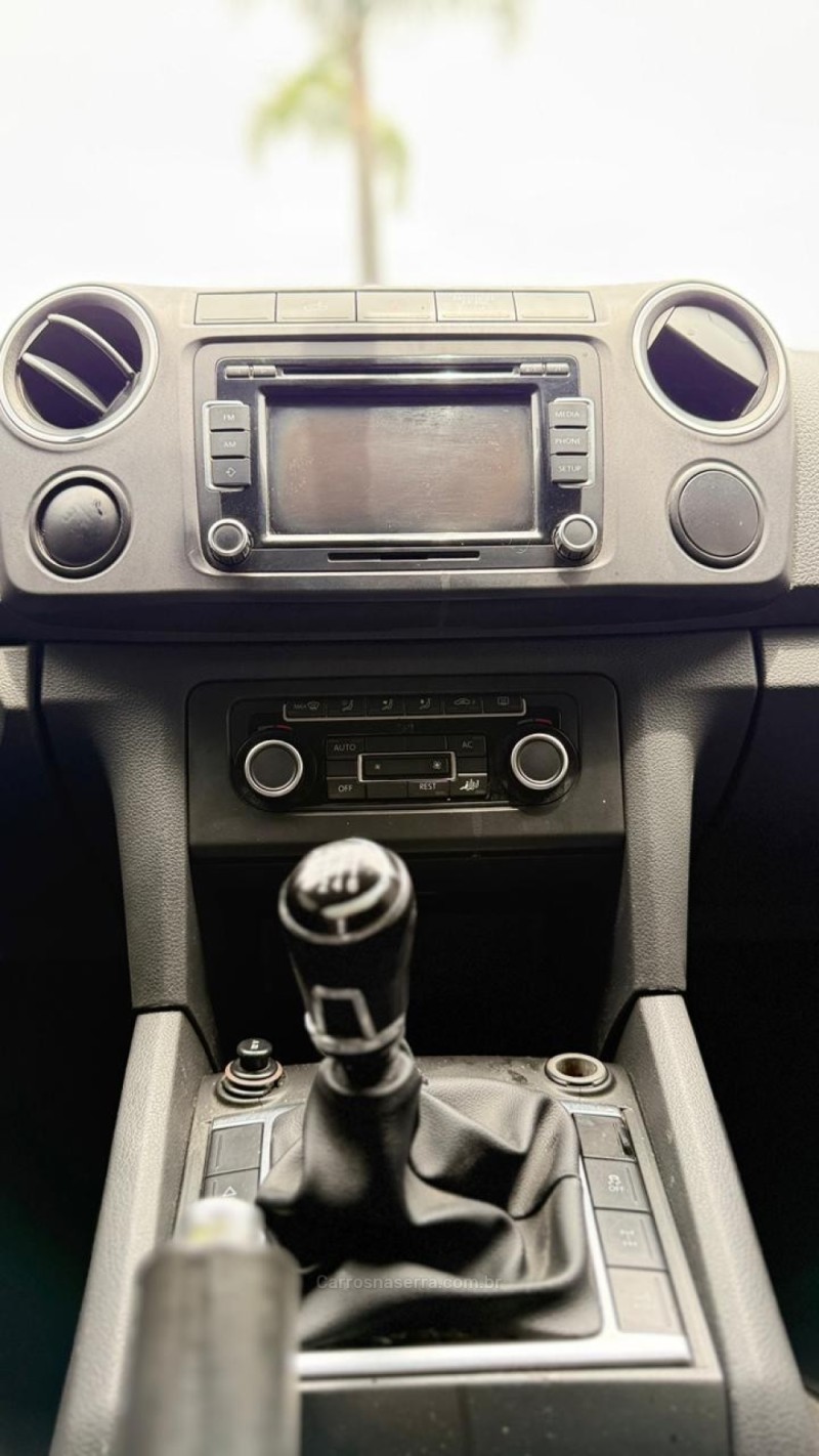 AMAROK 2.0 HIGHLINE 4X4 CD 16V TURBO INTERCOOLER DIESEL 4P MANUAL - 2011 - CAXIAS DO SUL
