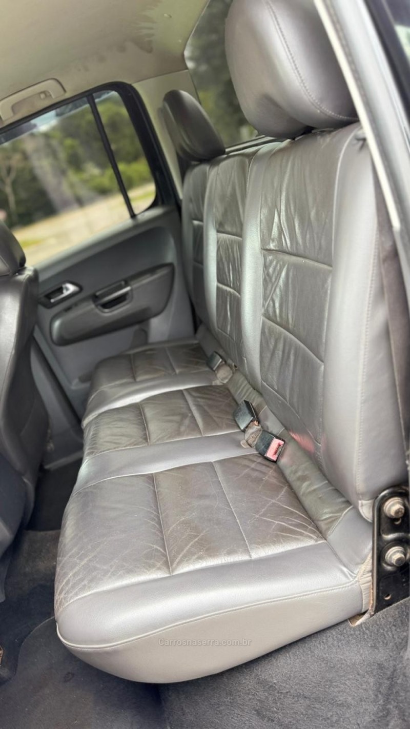 AMAROK 2.0 HIGHLINE 4X4 CD 16V TURBO INTERCOOLER DIESEL 4P MANUAL - 2011 - CAXIAS DO SUL