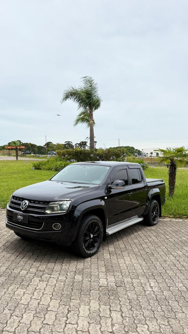 AMAROK 2.0 HIGHLINE 4X4 CD 16V TURBO INTERCOOLER DIESEL 4P MANUAL - 2011 - CAXIAS DO SUL