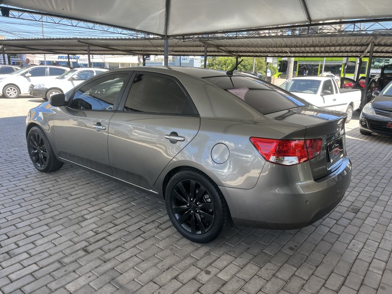 CERATO 1.6 SX3 16V GASOLINA 4P AUTOMÁTICO - 2011 - CAXIAS DO SUL