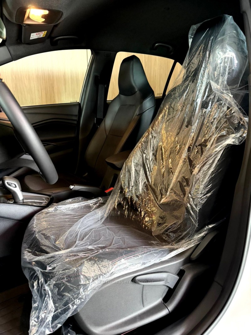 ONIX 1.0 HATCH RS 12V TURBO 4P AUTOMÁTICO - 2025 - LAJEADO