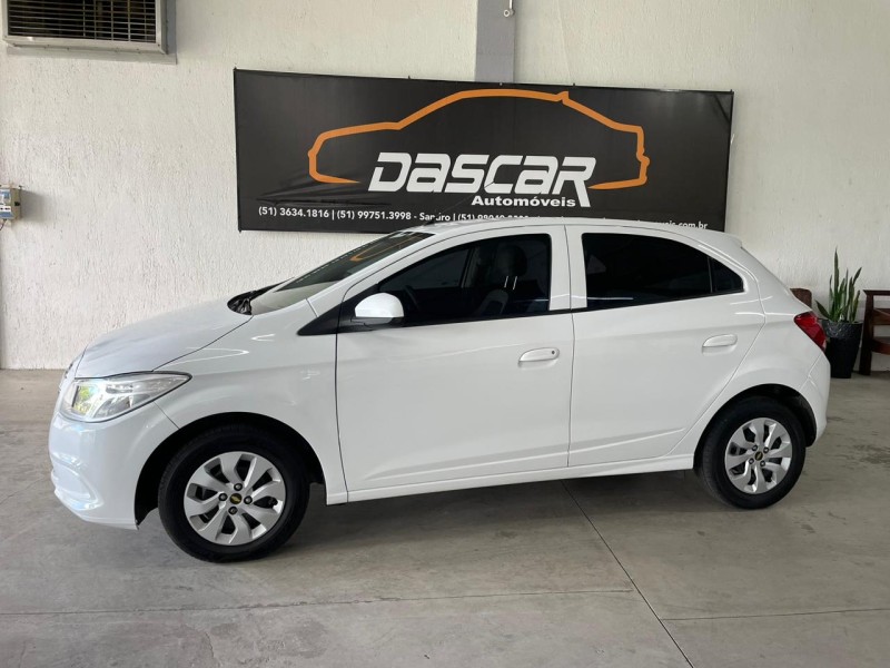 ONIX 1.0 LT PLUS 8V FLEX 4P MANUAL - 2015 - BOM PRINCíPIO